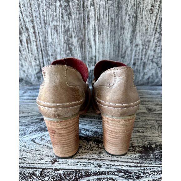 Freebird Bellevue Leather Slip On Loafer Heels, Taupe |  Women size 8 - Picture 3 of 6